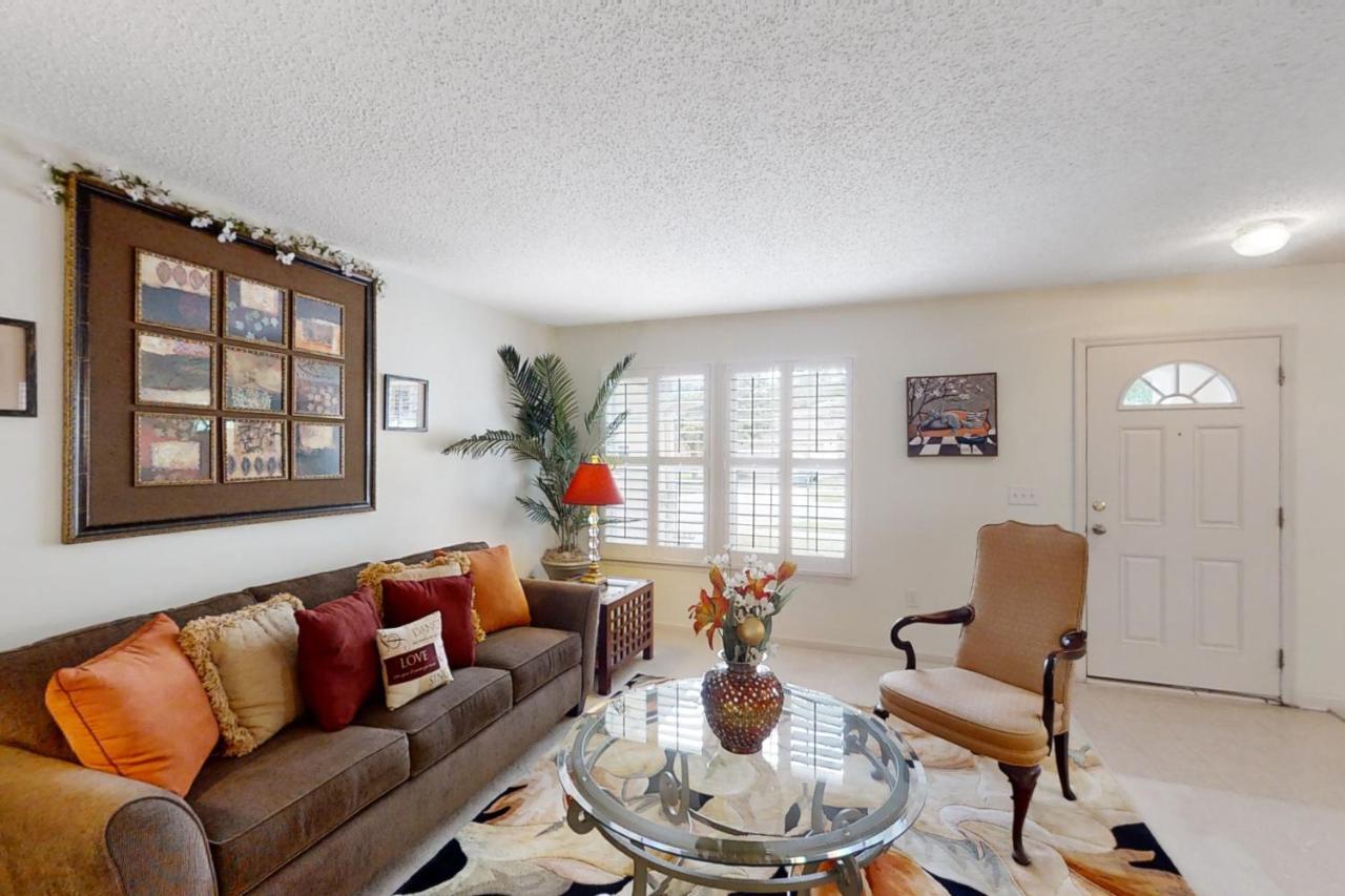 The Home On Tyson Lake Drive Jacksonville Ngoại thất bức ảnh
