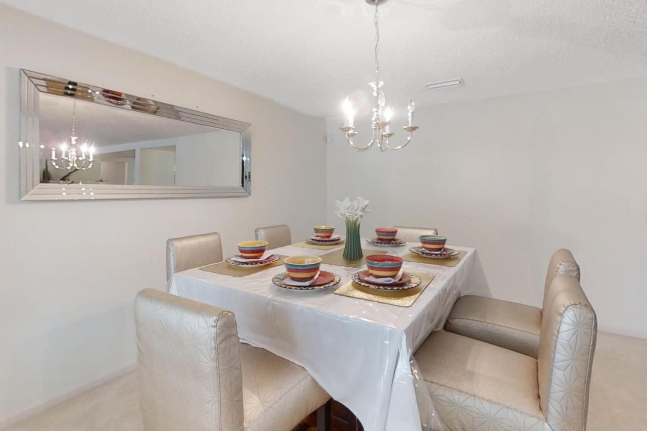 The Home On Tyson Lake Drive Jacksonville Ngoại thất bức ảnh